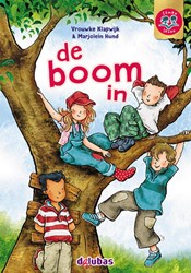 Samen lezen de boom in de boom in