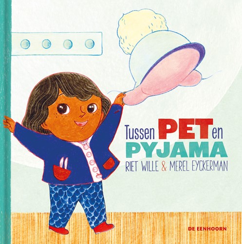 Tussen pet en pyjama